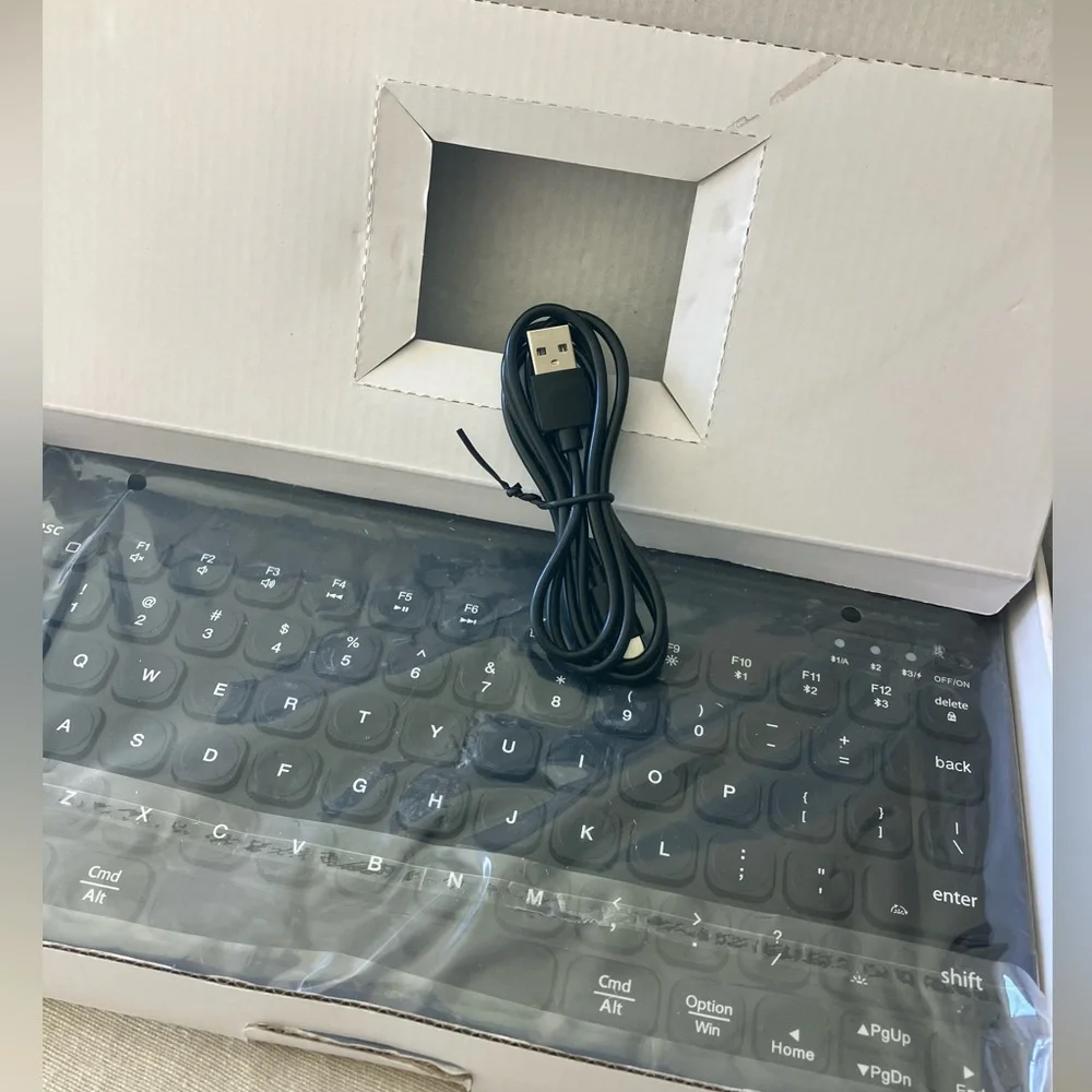 Multi-Device Backlit Bluetooth Keyboard for Tablets Phones Computers